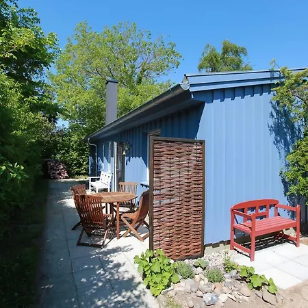 Strandnest Вустров